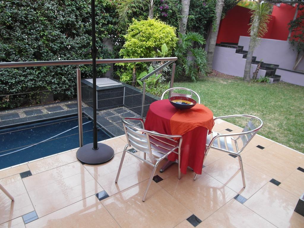 Red Square Home Pretoria-Noord Buitenkant foto