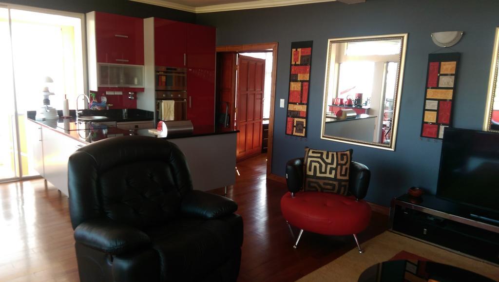 Red Square Home Pretoria-Noord Buitenkant foto