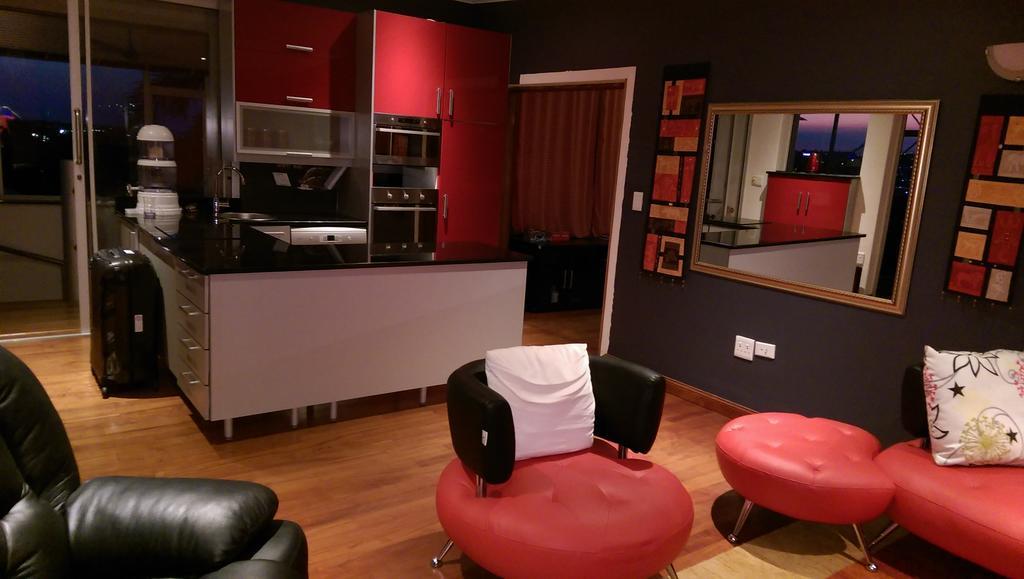 Red Square Home Pretoria-Noord Buitenkant foto